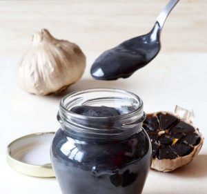 Ricetta di maionese all’aglio nero con il Bimby
