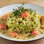 Insalata di salmone, avocado e riso con salsa con Bimby