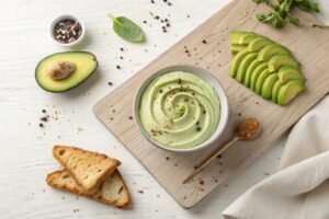 Spuma di avocado con il Bimby: cremosa, leggera e pronta in pochi minuti